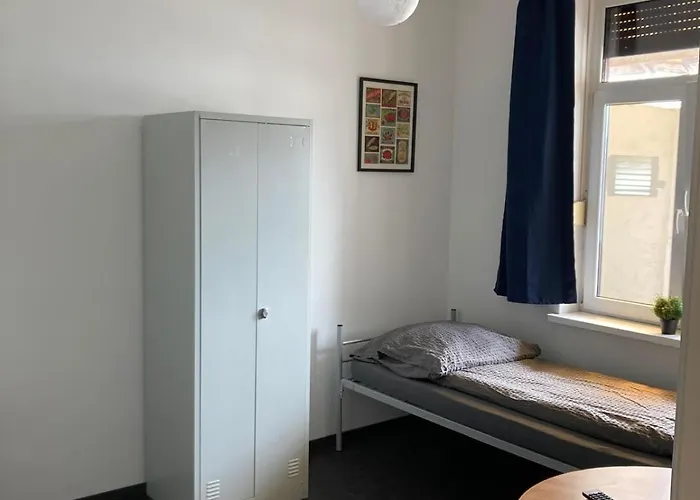 Apartament Grosse Handwerkerwohnung In Walle